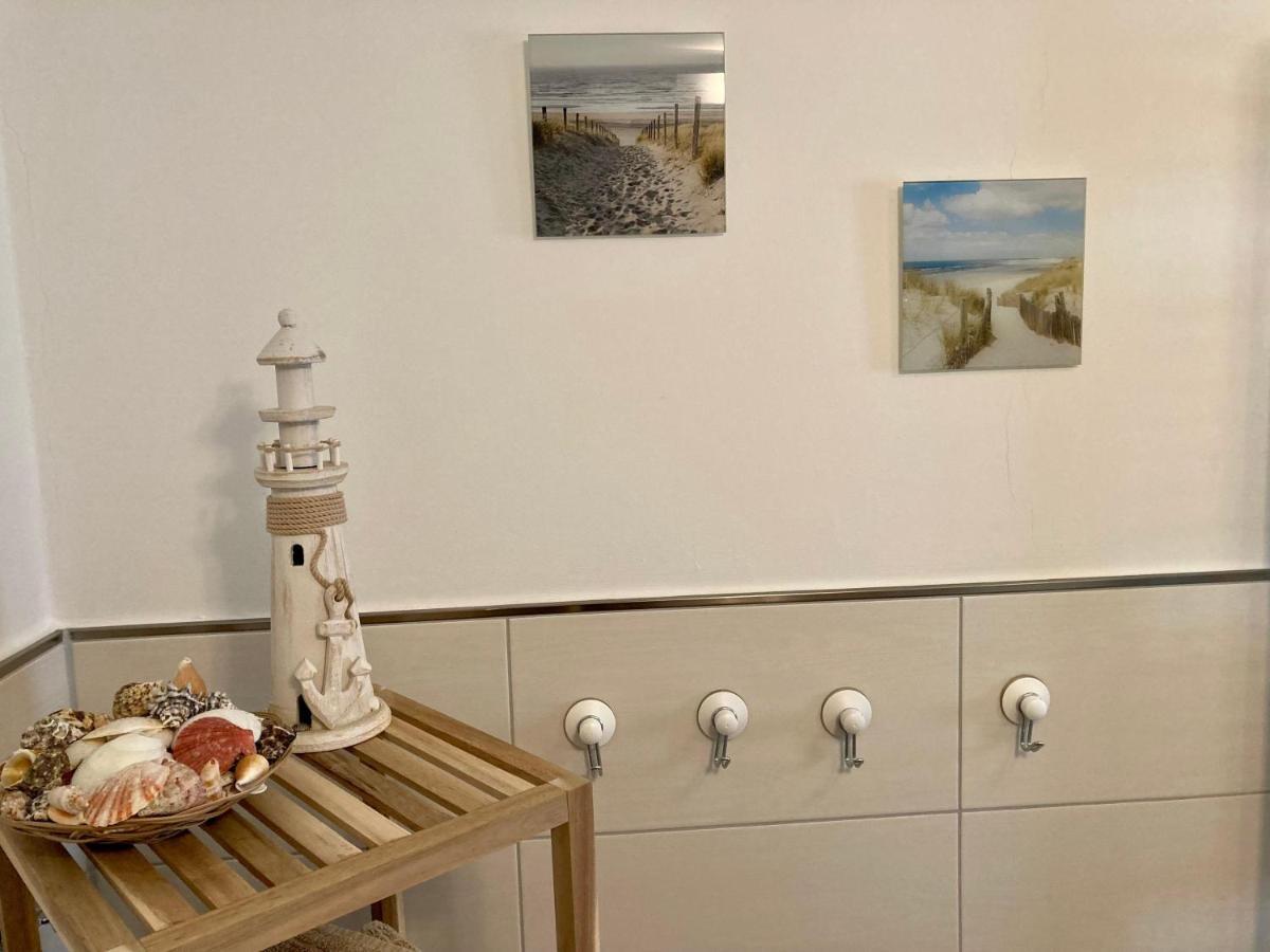 Ferienhaus-Spatzenvilla لوبيك المظهر الخارجي الصورة